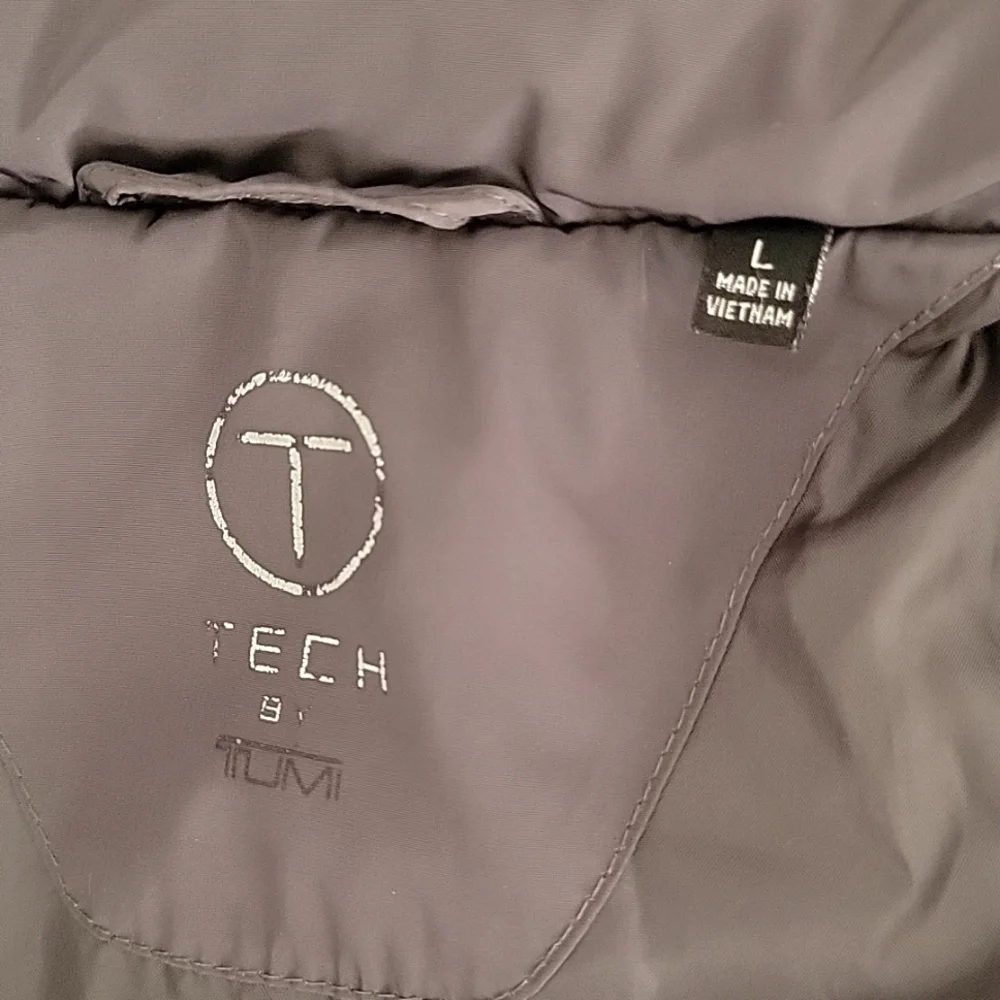 Tumi Tech Packable Jacket szL BinA